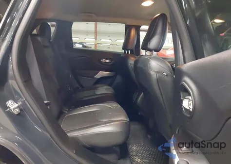 2018 Jeep Cherokee Latitude Plus 4X4 from USA, damaged, VIN 1C4PJMLB3JD579463